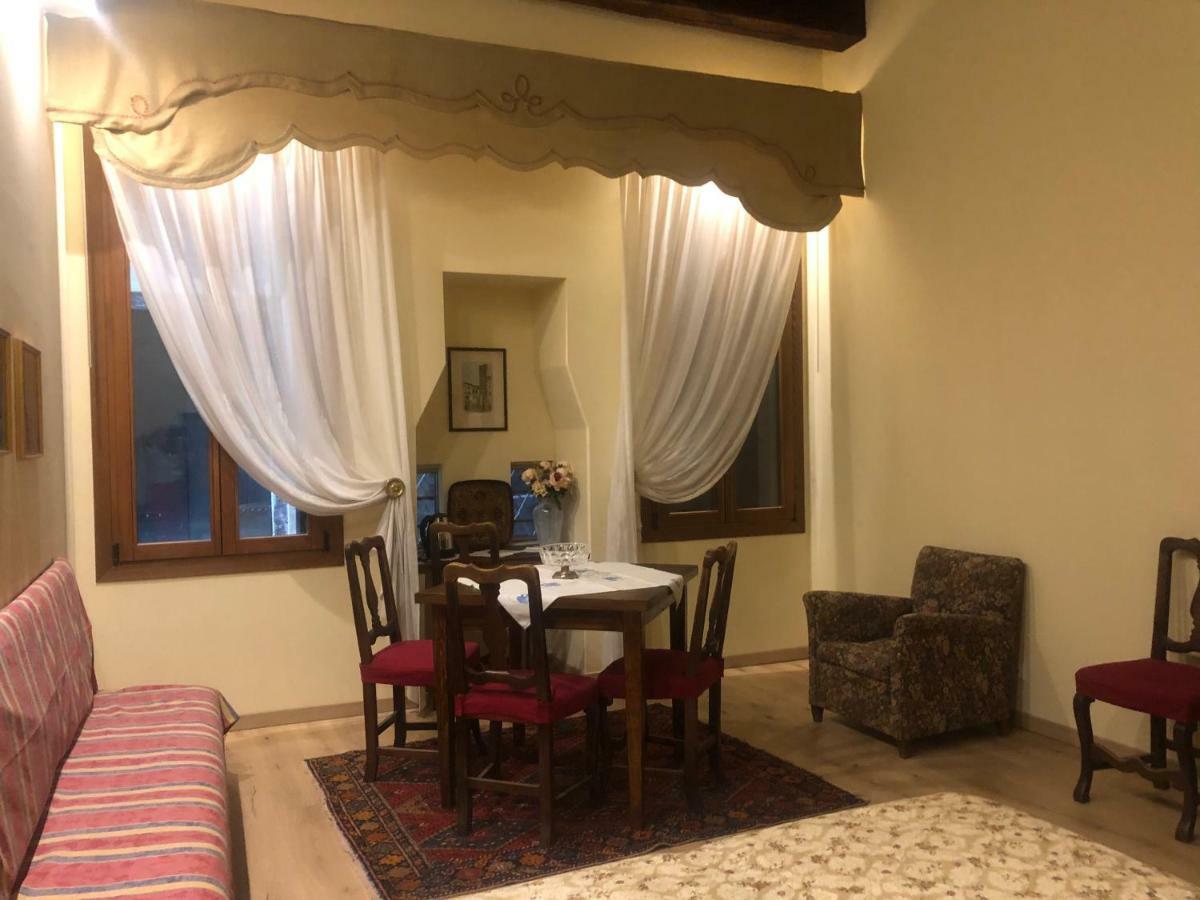 Affittacamere La Capannaccia - *